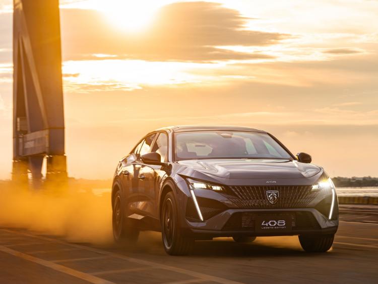 THACO AUTO ra mắt Peugeot 408 Legend Edition: Tôn vinh 215 năm di sản thương hiệu Pháp