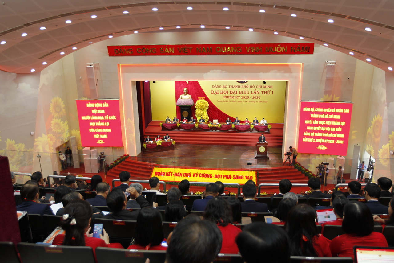 Bí thư Trần Lưu Quang: Đưa Thành phố trở thành trung tâm du lịch của châu Á, điểm đến hấp dẫn toàn cầu - 5