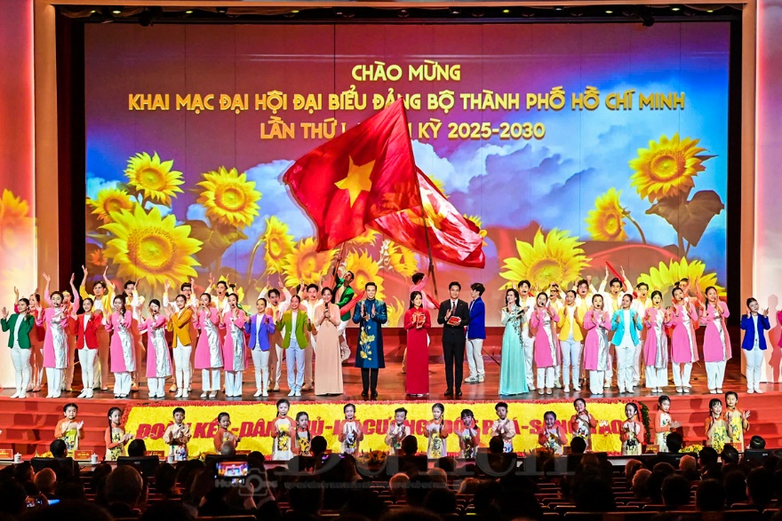 Ba ‘Mũi nhọn’ Dĩ An, Côn Đảo, Tân Phước đồng lòng gửi gắm kỳ vọng vào Đại hội Đảng bộ TP.HCM - 3