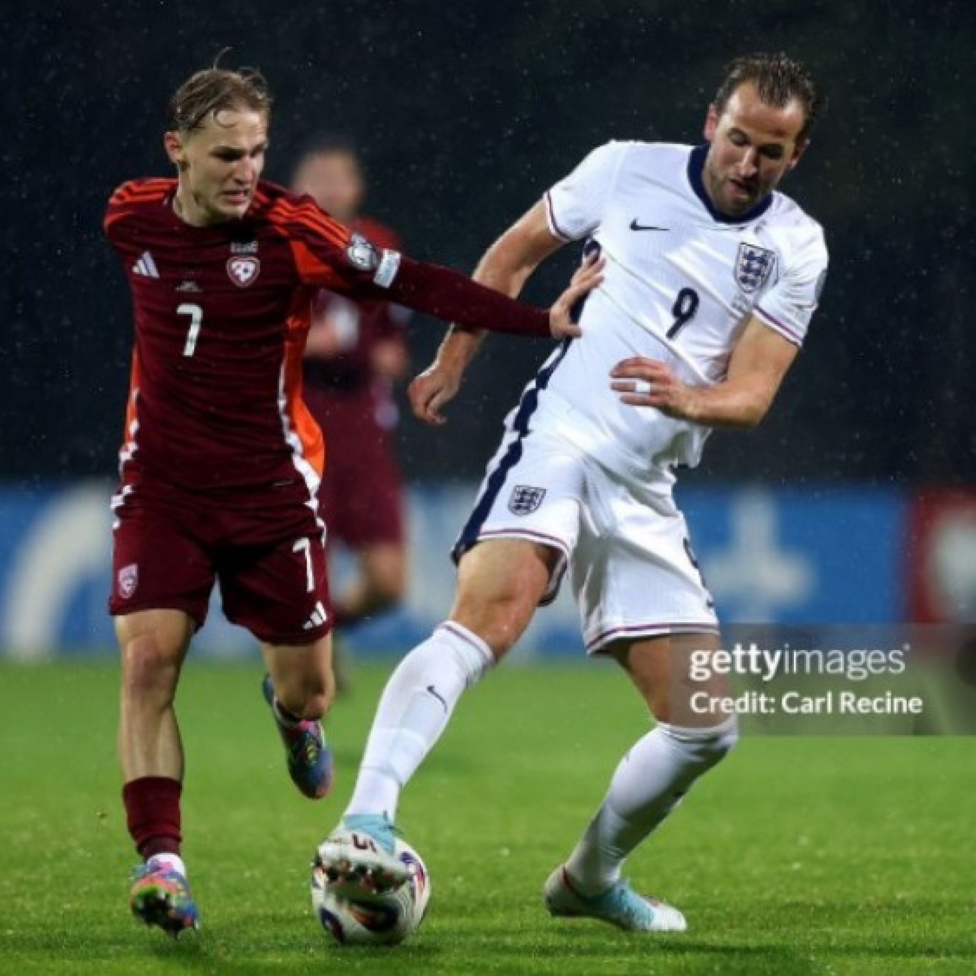  - Video bóng đá Latvia - Anh: Harry Kane tỏa sáng (Vòng loại World Cup)