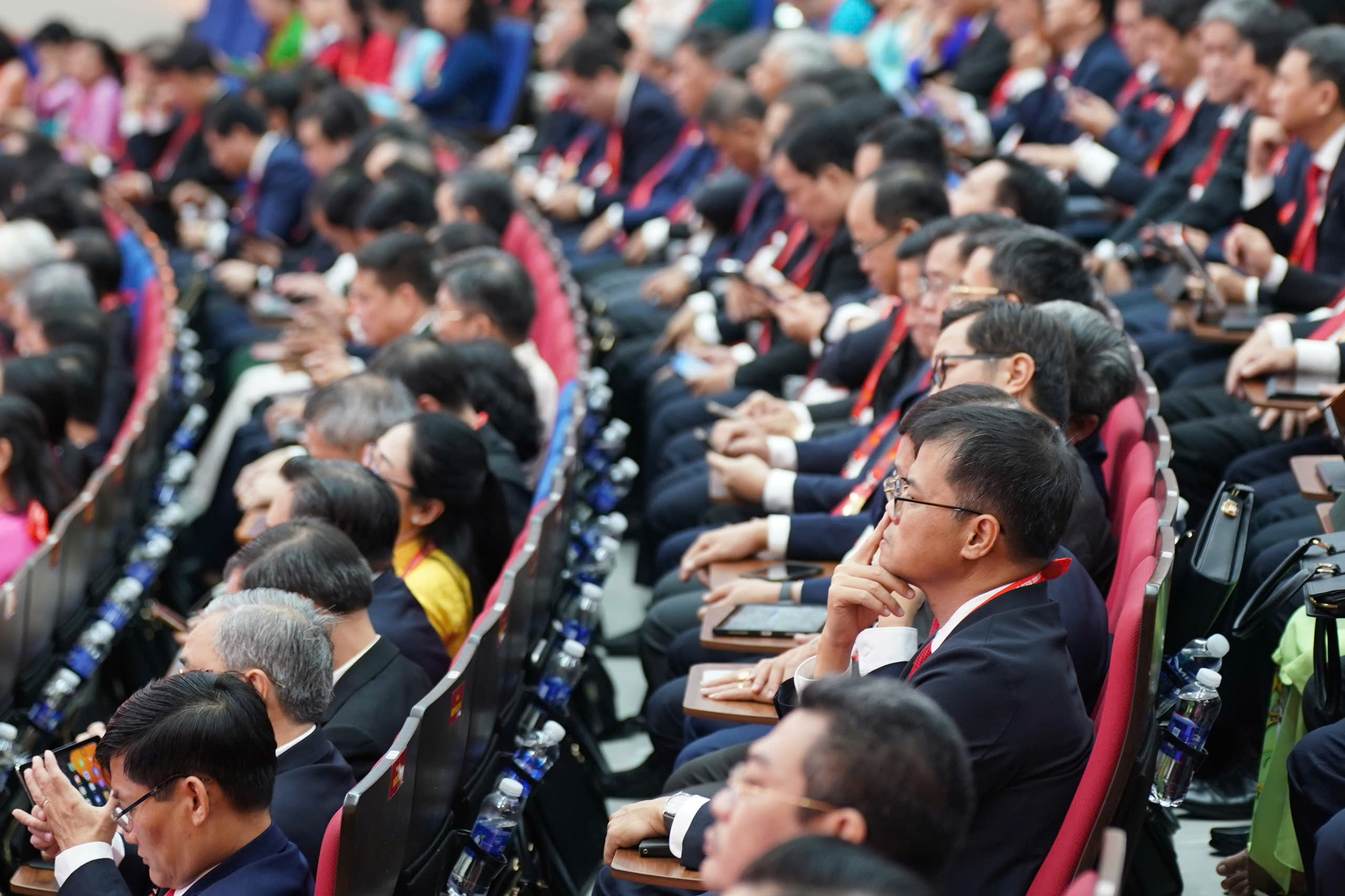 TP.HCM đặt mục tiêu đột phá, chi mạnh cho khoa học và chuyển đổi số - 2