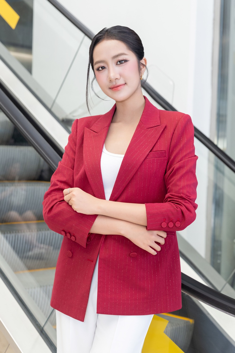 Hoa hậu Trúc Linh xúc động vì đã lâu không được ăn bữa cơm gia đình và hành động tinh tế của Hoa hậu Phương Linh - 2