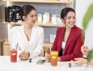 Hoa hậu Trúc Linh xúc động vì đã lâu không được ăn bữa cơm gia đình và hành động tinh tế của Hoa hậu Phương Linh