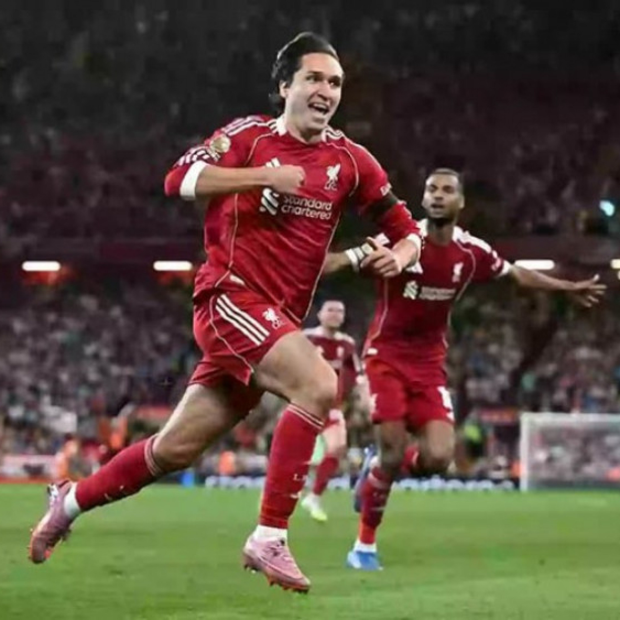  - Tin mới nhất bóng đá sáng 16/10: Liverpool đổi ý, quyết giữ chân Federico Chiesa