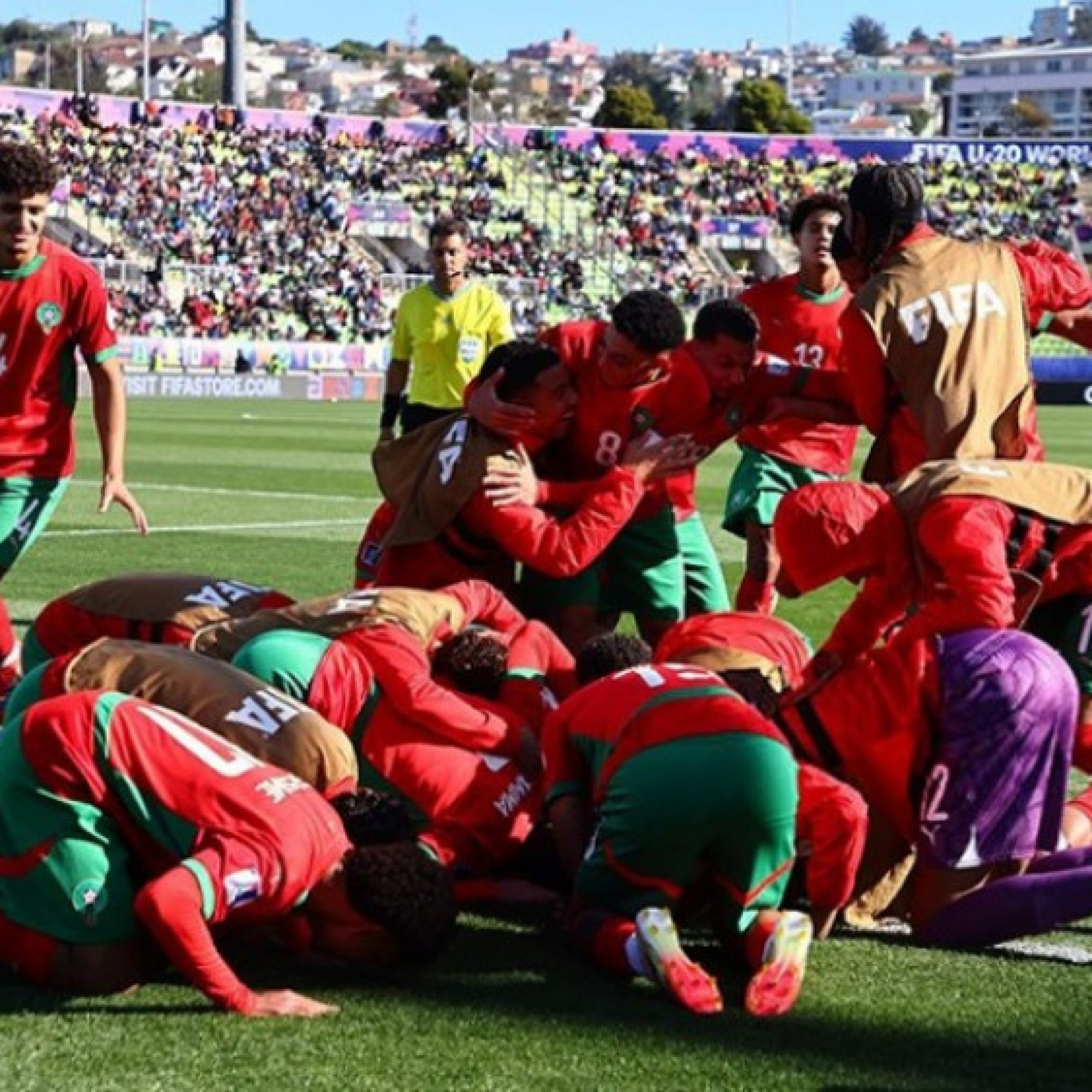  - Cú sốc U20 World Cup: Morocco hạ Pháp, hẹn đấu đàn em Messi ở chung kết