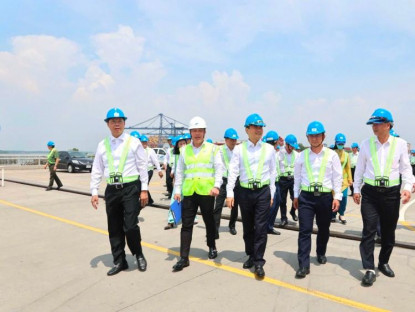 Chuyện hay - Định hình tầm nhìn phát triển TP.HCM từ các mô hình kinh tế kiểu mẫu