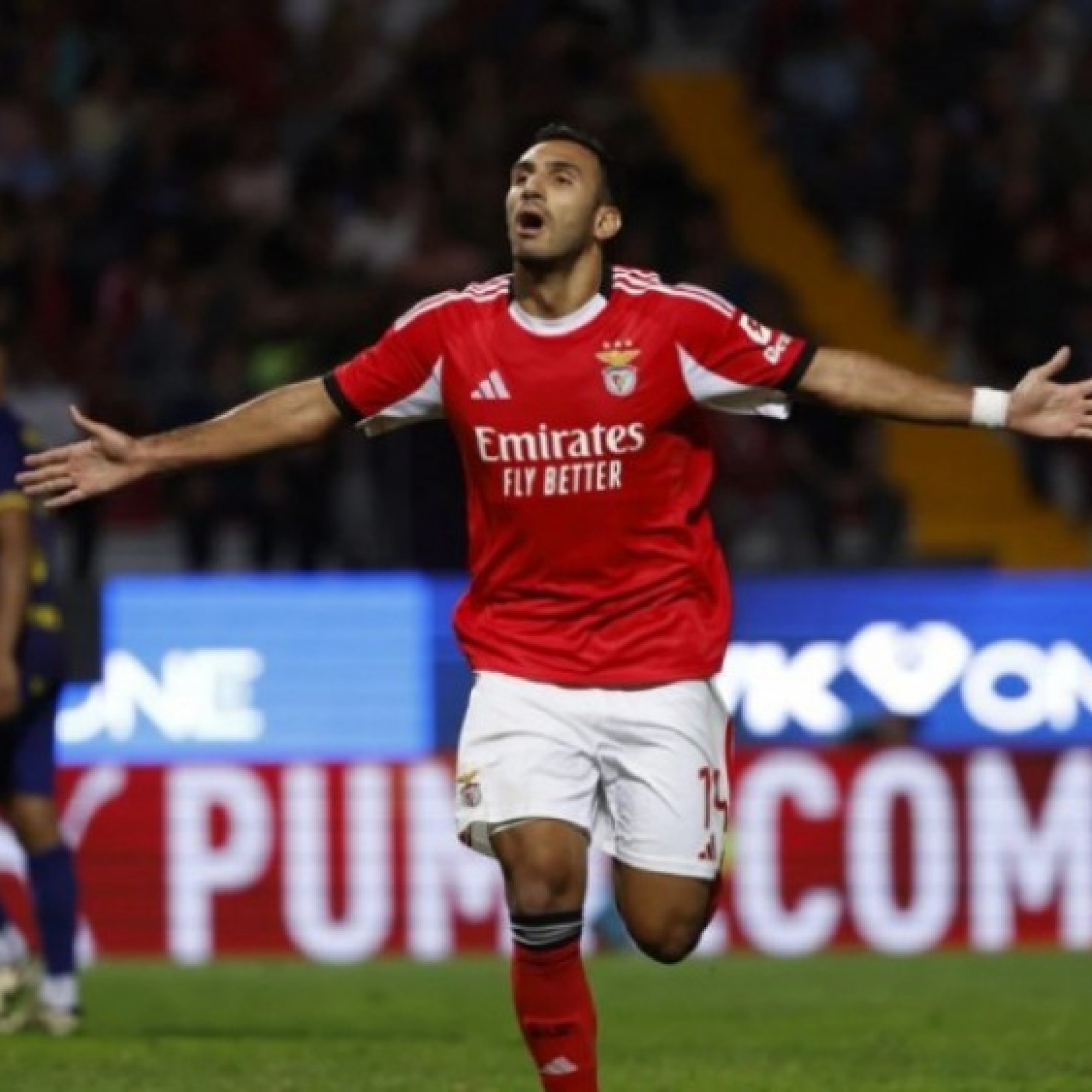  - Video bóng đá Chaves - Benfica: Siêu phẩm mở màn (Cúp quốc gia Bồ Đào Nha)