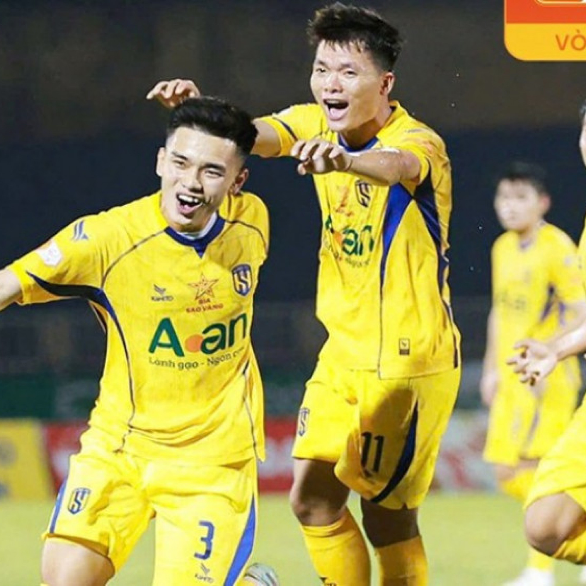  - Video bóng đá Sông Lam Nghệ An - Công an Hà Nội: Dấu ấn của Nguyên Hoàng (V-League)