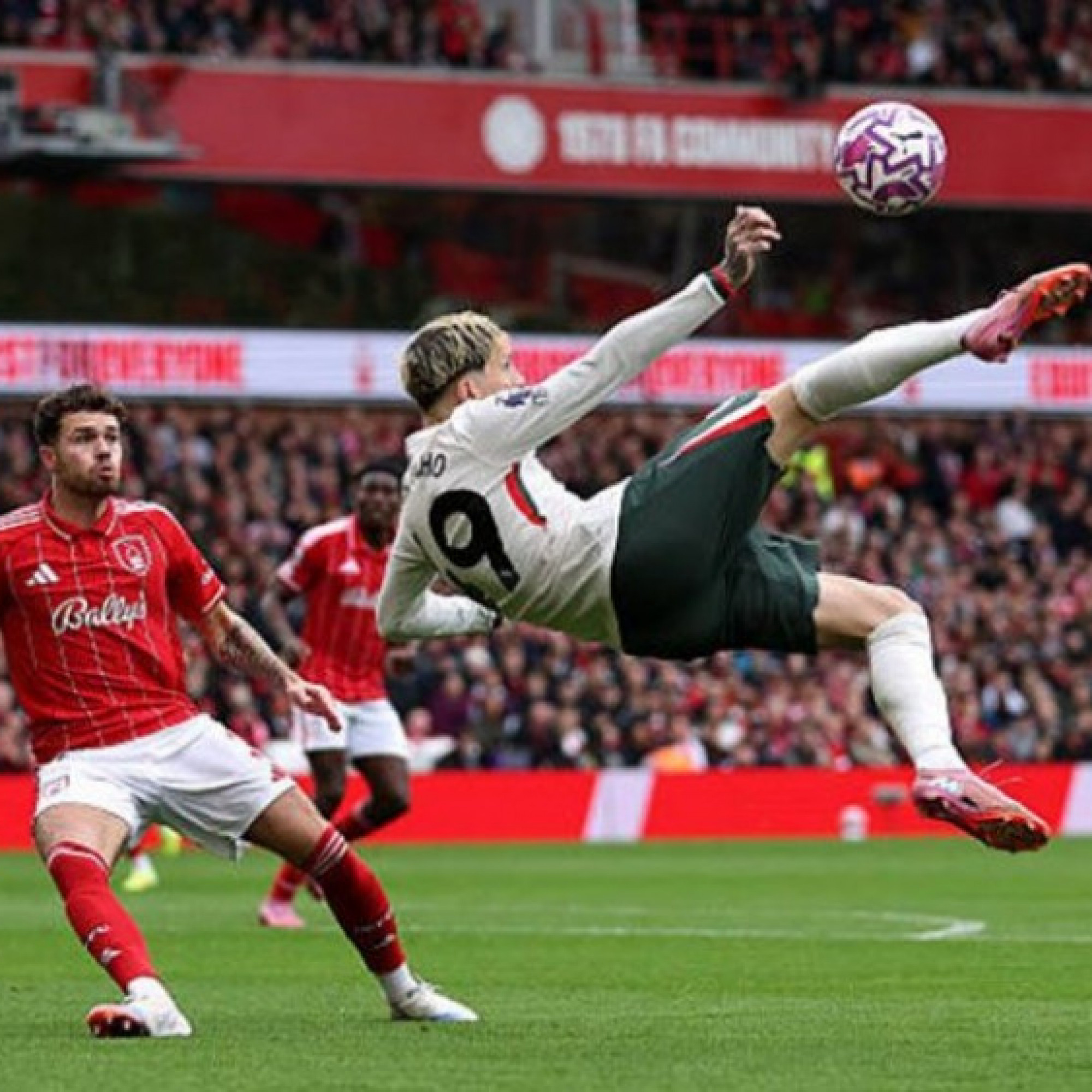  - Kết quả bóng đá Nottingham Forest - Chelsea: Khách lủng củng, may không thủng lưới (Ngoại hạng Anh)