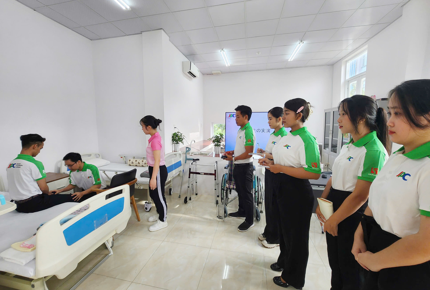 Khánh thành Trường Trung cấp kỹ năng chuyên nghiệp Nhật Bản đầu tiên tại miền Tây - 4