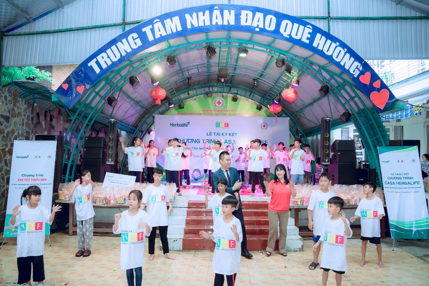 Herbalife Việt Nam tiếp tục hỗ trợ bữa ăn dinh dưỡng hằng ngày cho hơn 3.000 người - 3