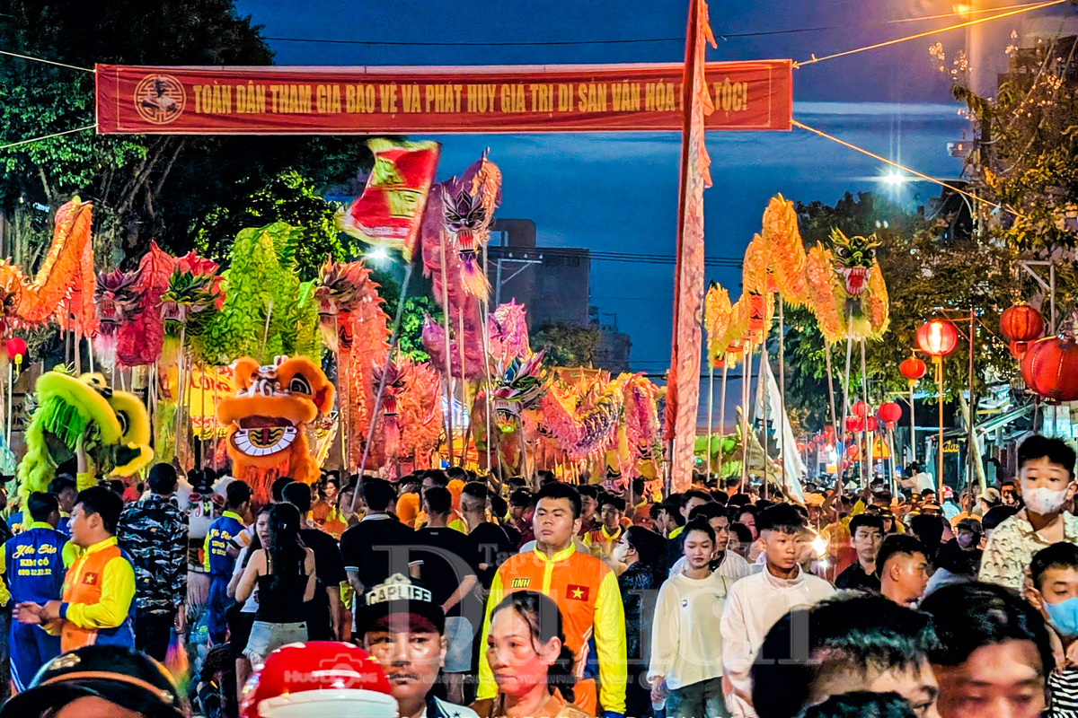 Biển người hành hương về Rạch Giá tri ân Anh hùng dân tộc Nguyễn Trung Trực - 8