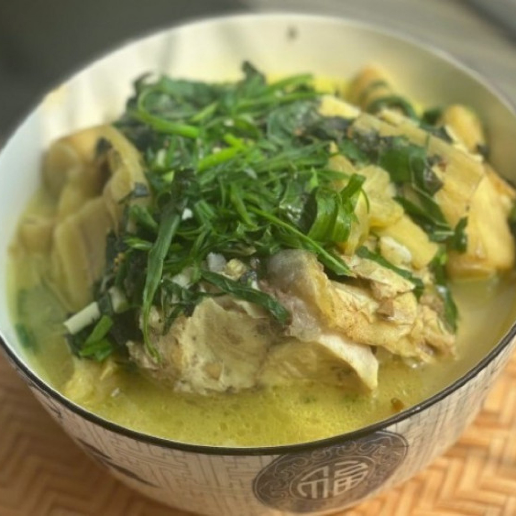  - Không cần nhiều nguyên liệu, canh cá nấu cách này ăn ngon không muốn dừng