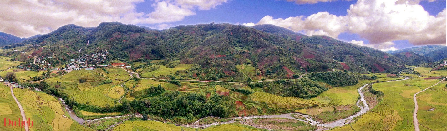 di san ruong bac thang doc dao hap dan du khach den voi mang ri - 1