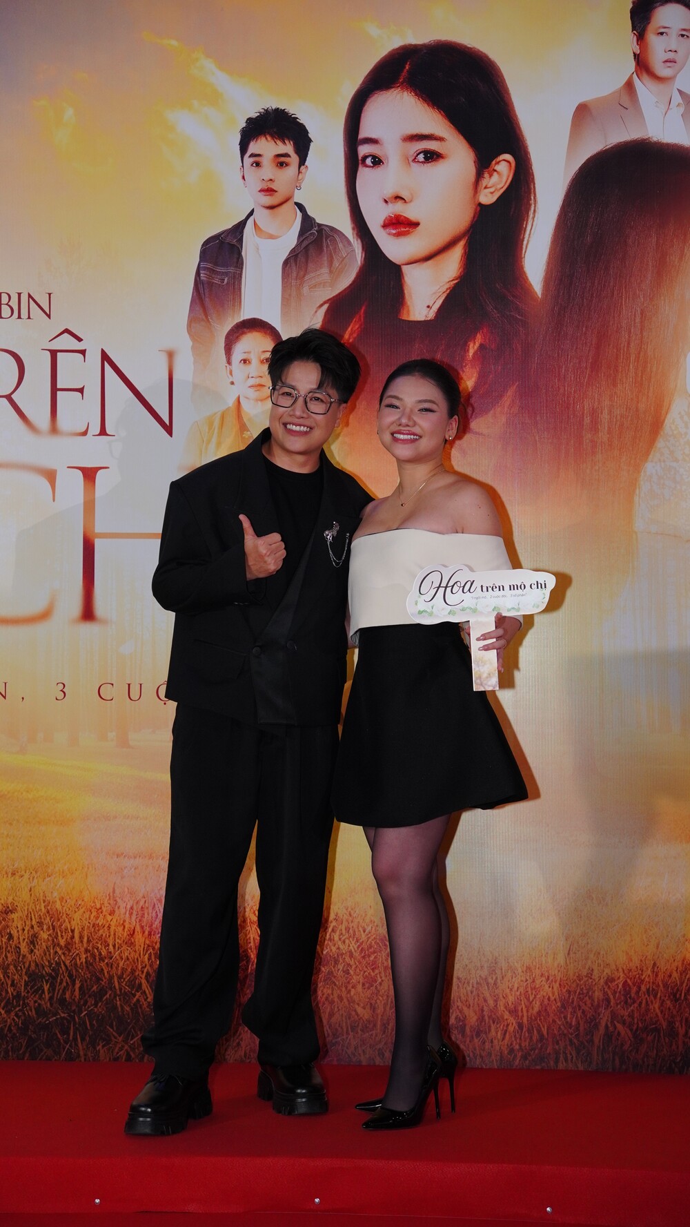 Chính thức ra mắt web-drama "Hoa trên mộ chị" - 2