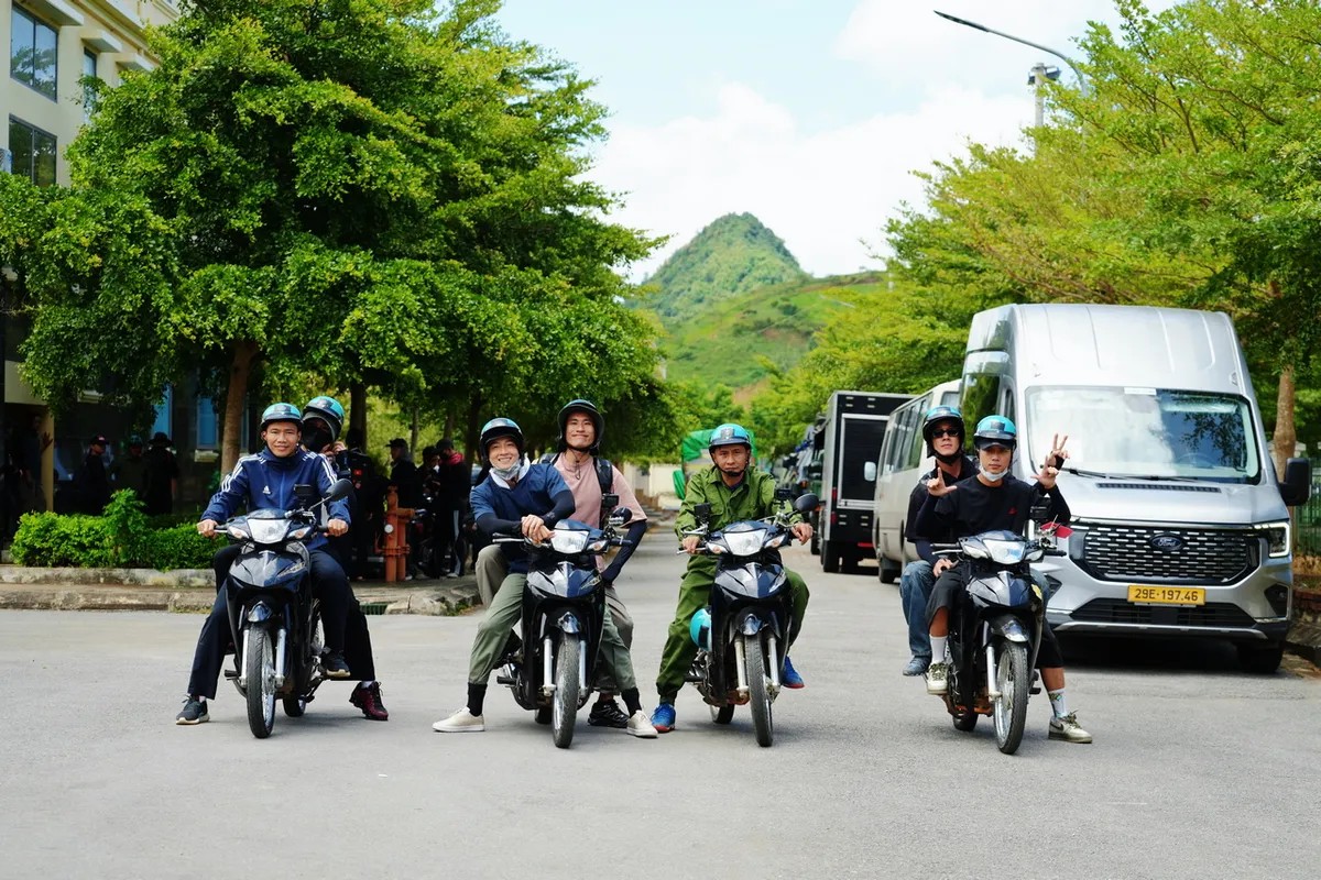Đinh Tiến Đạt, Tăng Duy Tân vừa tham gia đã “sốc” vì đánh trận lớn - 2