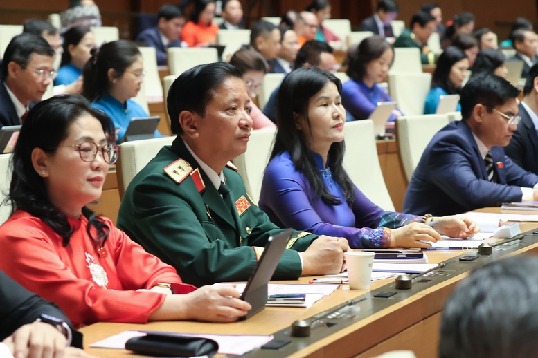 Thủ tướng: Du lịch phục hồi, đón lượng khách quốc tế cao nhất từ trước đến nay - 3