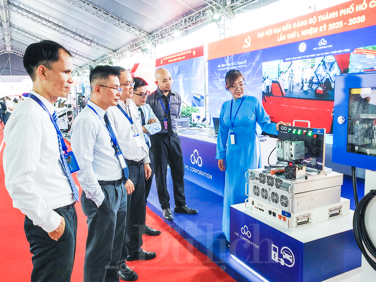 Kinh tế số TP.HCM đạt mốc 22% GRDP - Dẫn đầu chuyển đổi số 2024 - 1