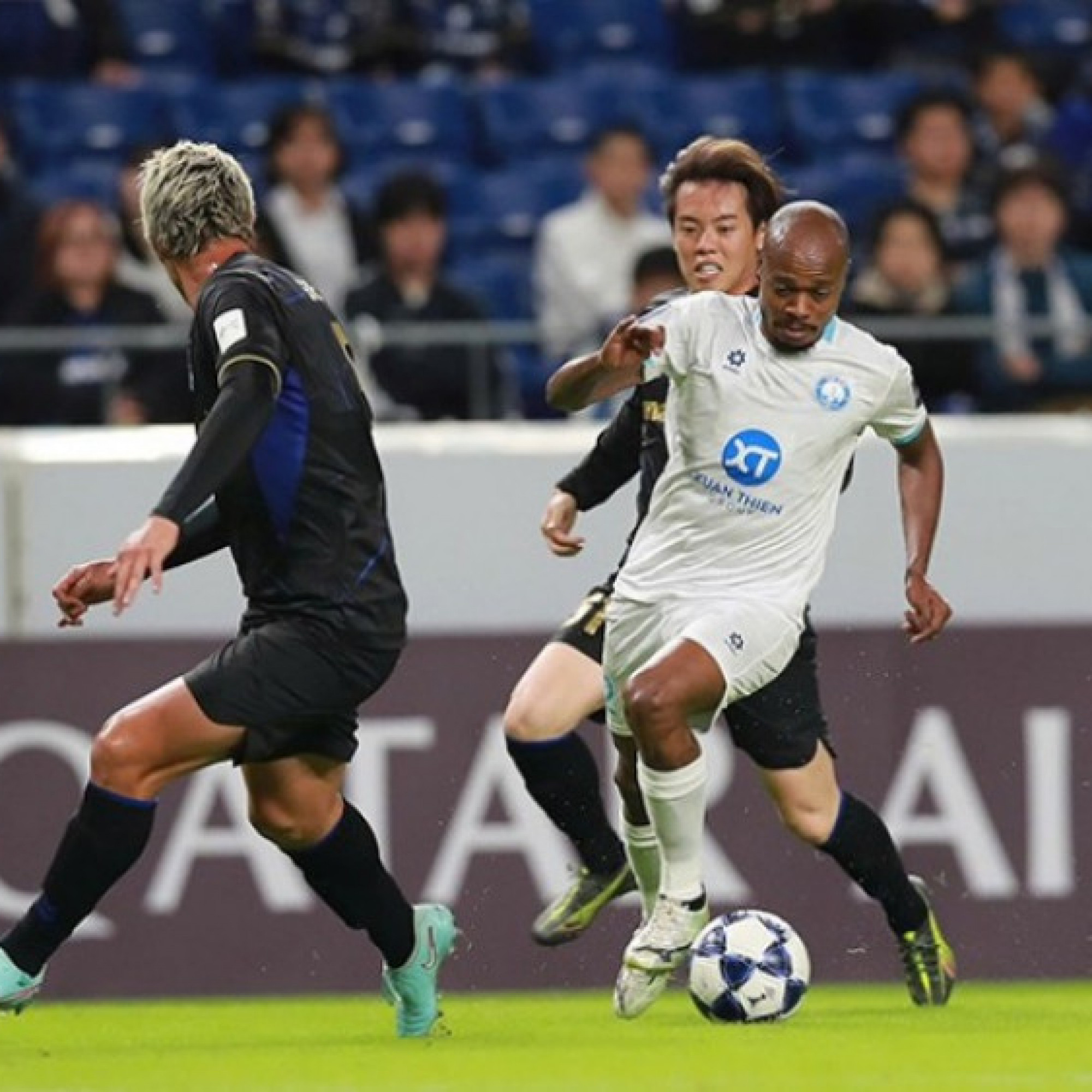  - Kết quả bóng đá Gamba Osaka - Nam Định: Cách biệt mong manh (Cúp C2 châu Á)