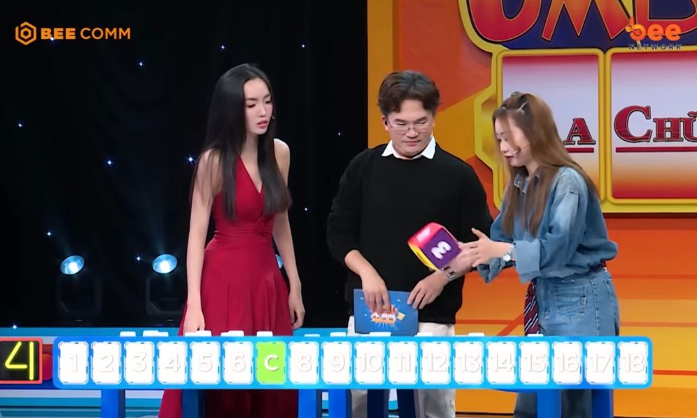 Á khôi Đại học Sân khấu điện ảnh “lội ngược dòng”, đánh bại đối thủ đầy thuyết phục tại “Úm Ba La Ra Chữ Gì?” - 4