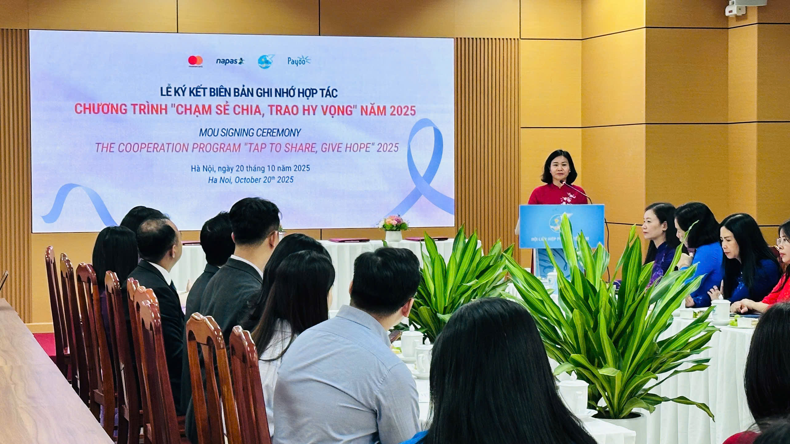 “Chạm sẻ chia, Trao hy vọng 2025” : Nâng cao năng lực và chăm sóc sức khỏe phụ nữ - 2