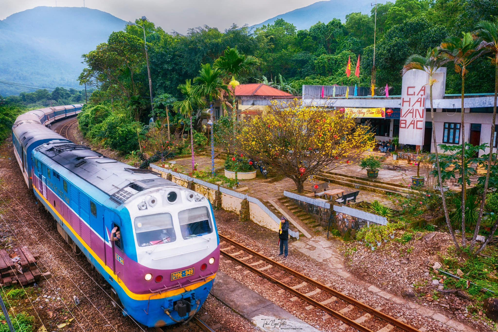 Vé tàu Tết 2026: Hơn 64.000 vé đã bán, cao điểm từ TP.HCM còn 2.500 chỗ - 1