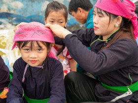 Sự kiện đặc sắc - Những người giữ linh hồn và trao truyền nghề làm cốm ở Hợp Thành