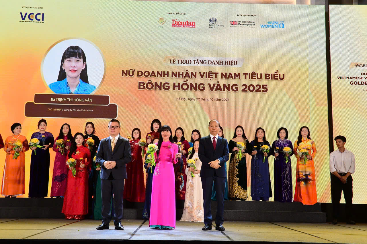 Chủ tịch HĐTV Công ty Yến sào Khánh Hòa nhận danh hiệu Nữ doanh nhân tiêu biểu - 1