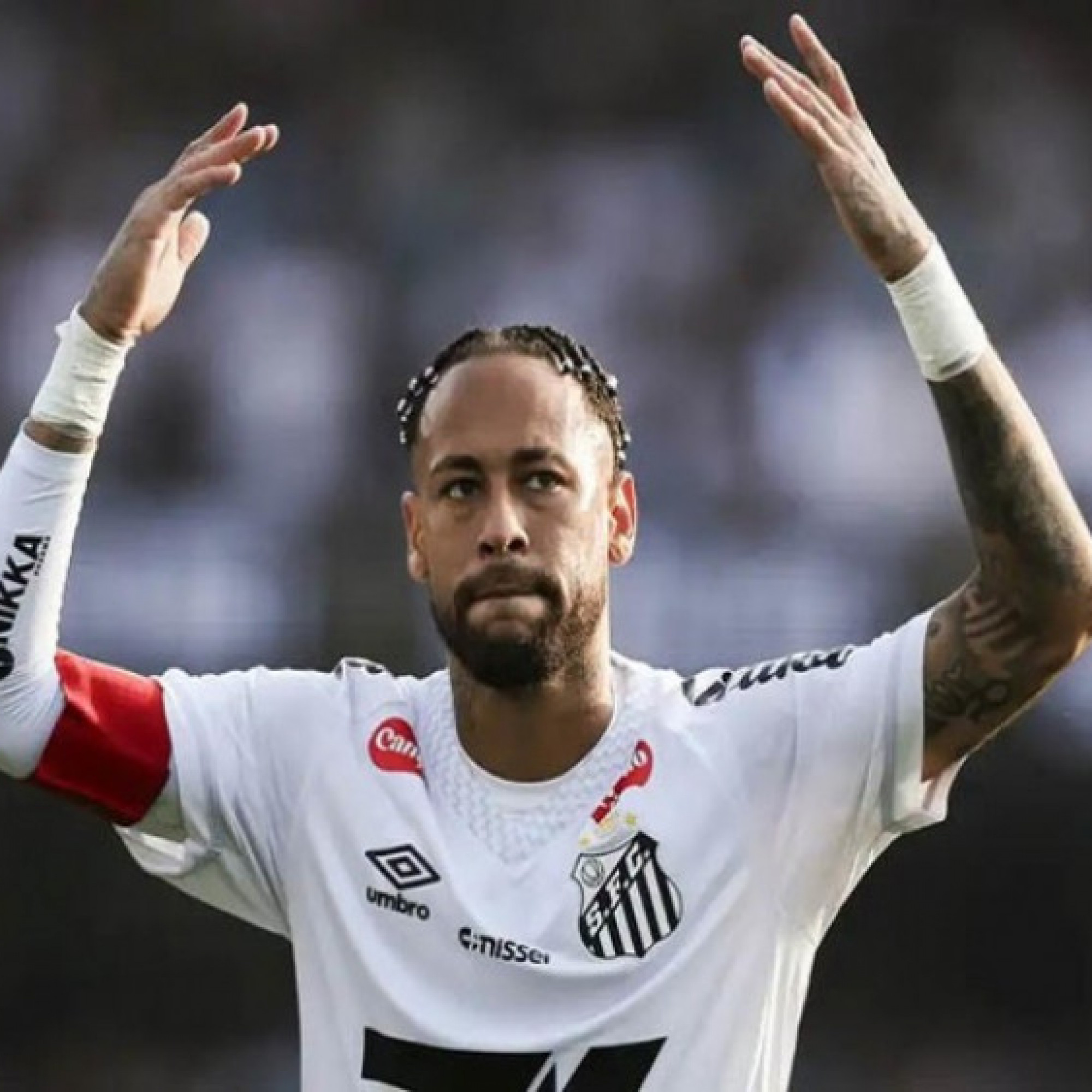  - Tin mới nhất bóng đá sáng 24/10: Neymar lưỡng lự tương lai, ông lớn châu Âu ngoảnh mặt