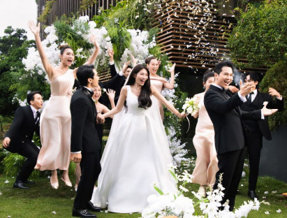 Mai Tiến Dũng làm “chủ hôn” cho Quỳnh Châu và Phát Nguyễn trong MV Mình Cưới Nhau Em Nhé