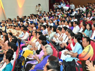 Khai mạc Đại hội thi đua yêu nước TP.HCM, hiện thực hóa khát vọng 'siêu đô thị quốc tế'