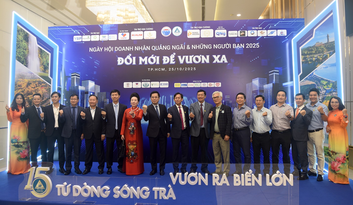 doanh nhan quang ngai tai tp.hcm khat vong ‘doi moi de vuon xa’ - 2