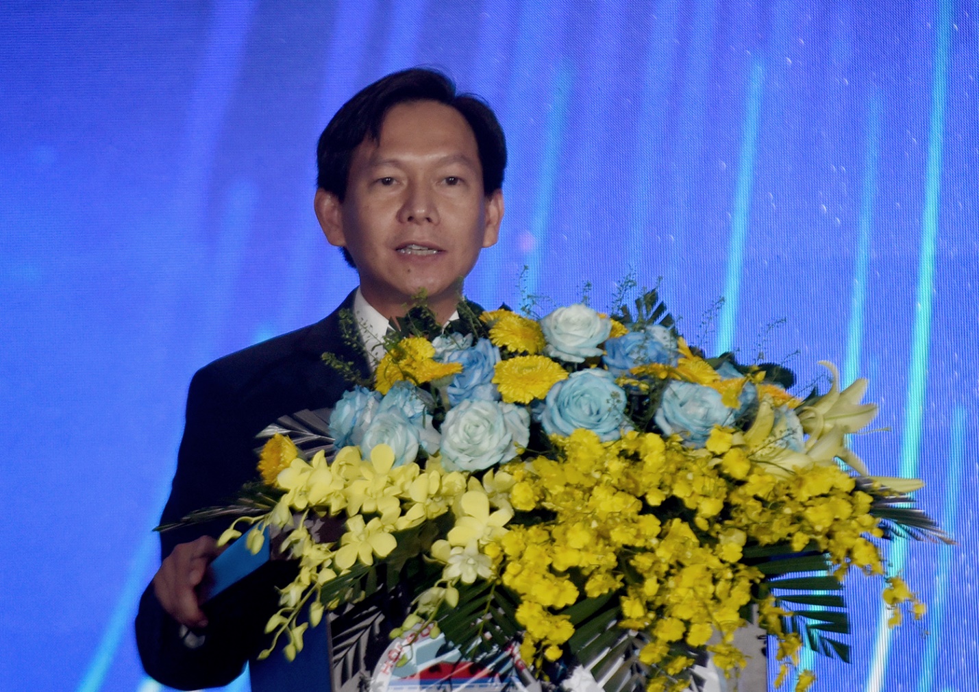 doanh nhan quang ngai tai tp.hcm khat vong ‘doi moi de vuon xa’ - 4