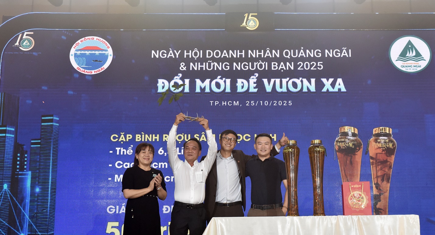 doanh nhan quang ngai tai tp.hcm khat vong ‘doi moi de vuon xa’ - 13