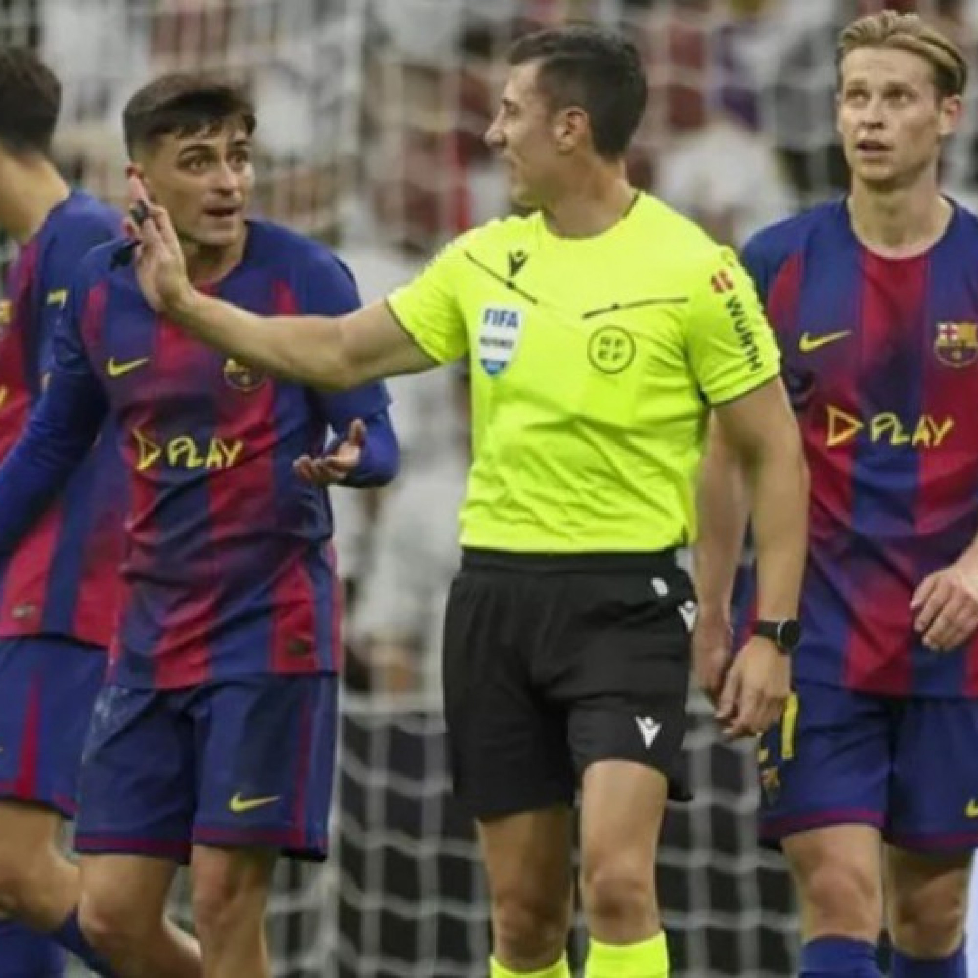 - Trận Real - Barca nóng vì trọng tài & VAR, những quyết định xôn xao dư luận