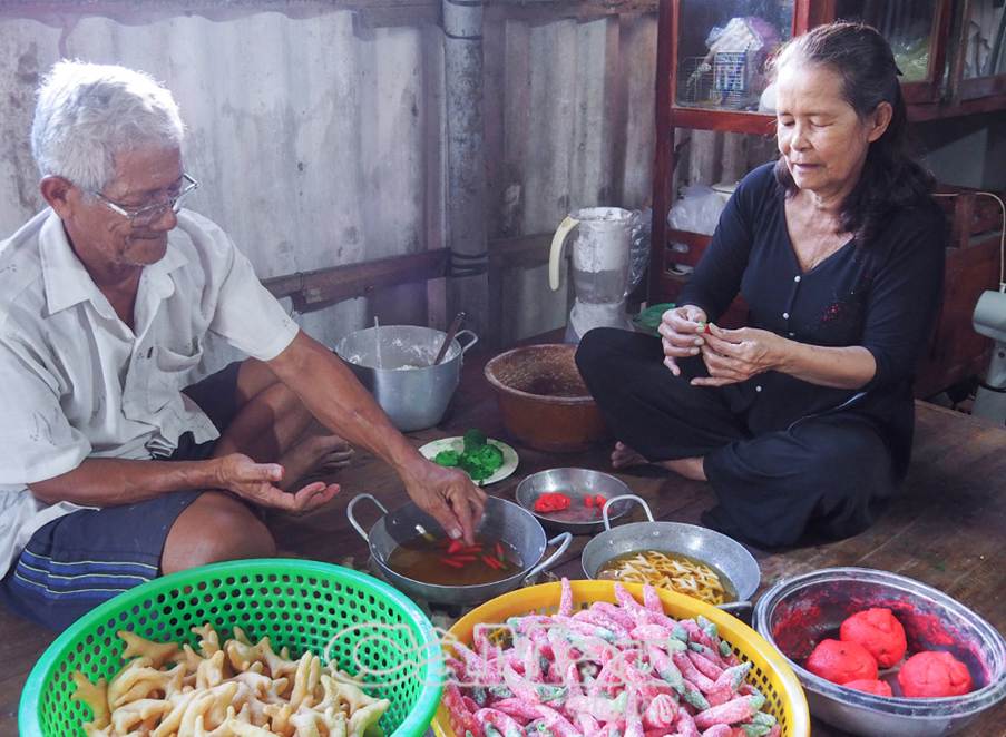 Những người phụ nữ góp hương sắc cho sản phẩm OCOP Cà Mau - 2