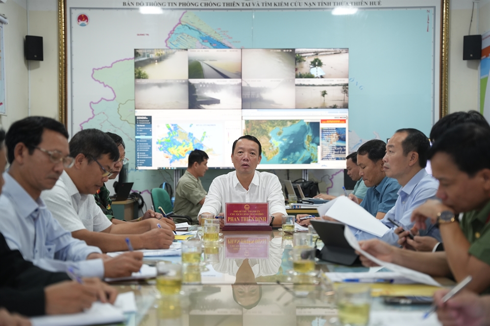 Mưa lũ phức tạp, Huế yêu cầu người dân không được chủ quan - 2