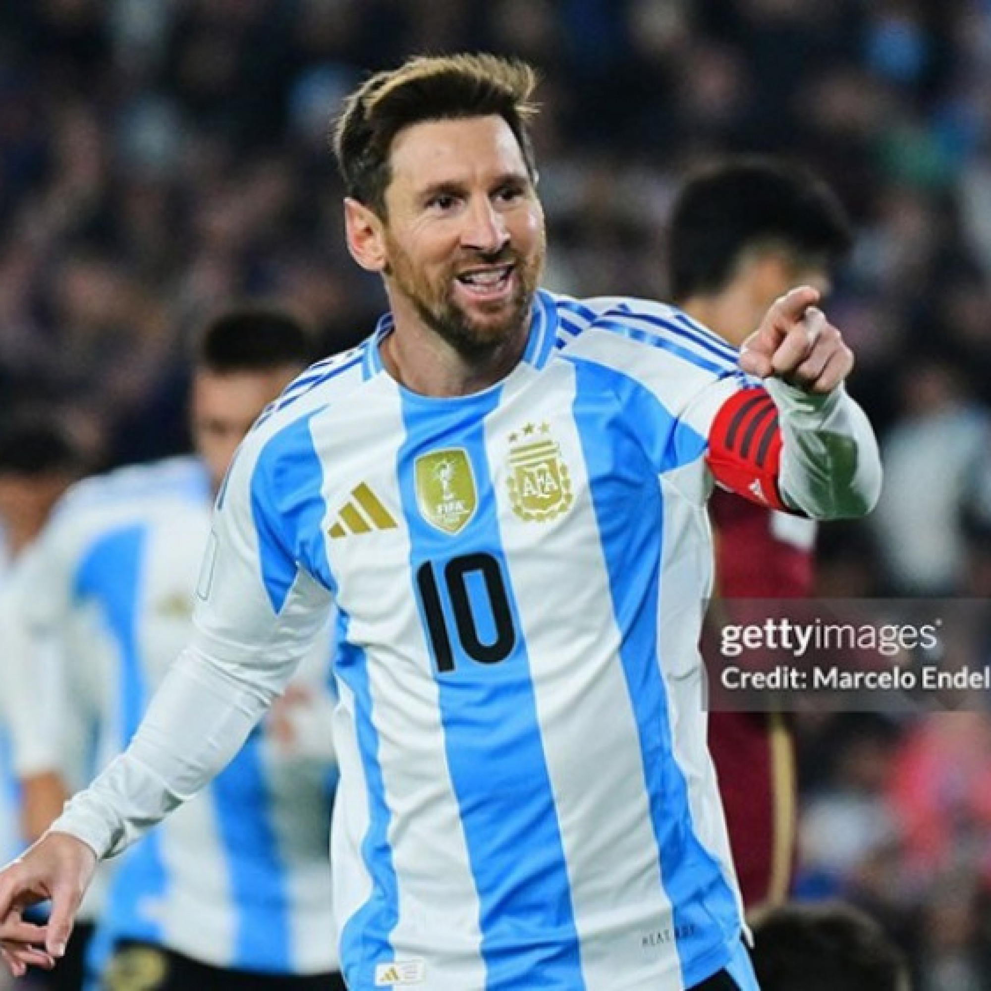 - Messi hé lộ kế hoạch dự World Cup 2026, chấm dứt mọi đồn đoán