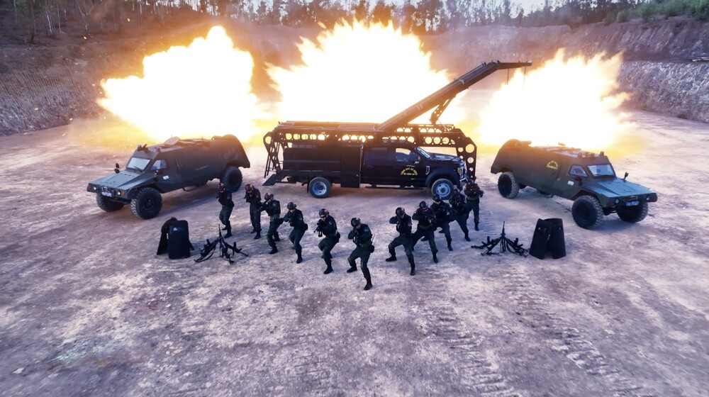 Tiến Luật xúc động khi nghe Phan Mạnh Quỳnh hát bài hát chủ đề của "Chiến sĩ quả cảm" - 2