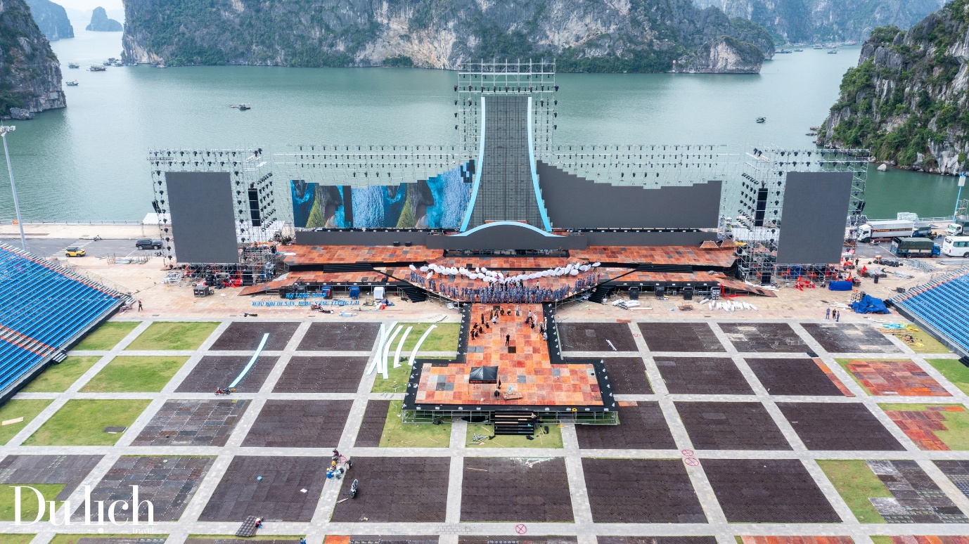 ngam san khau 30.000 cho cua concert ha long 2025 - 3