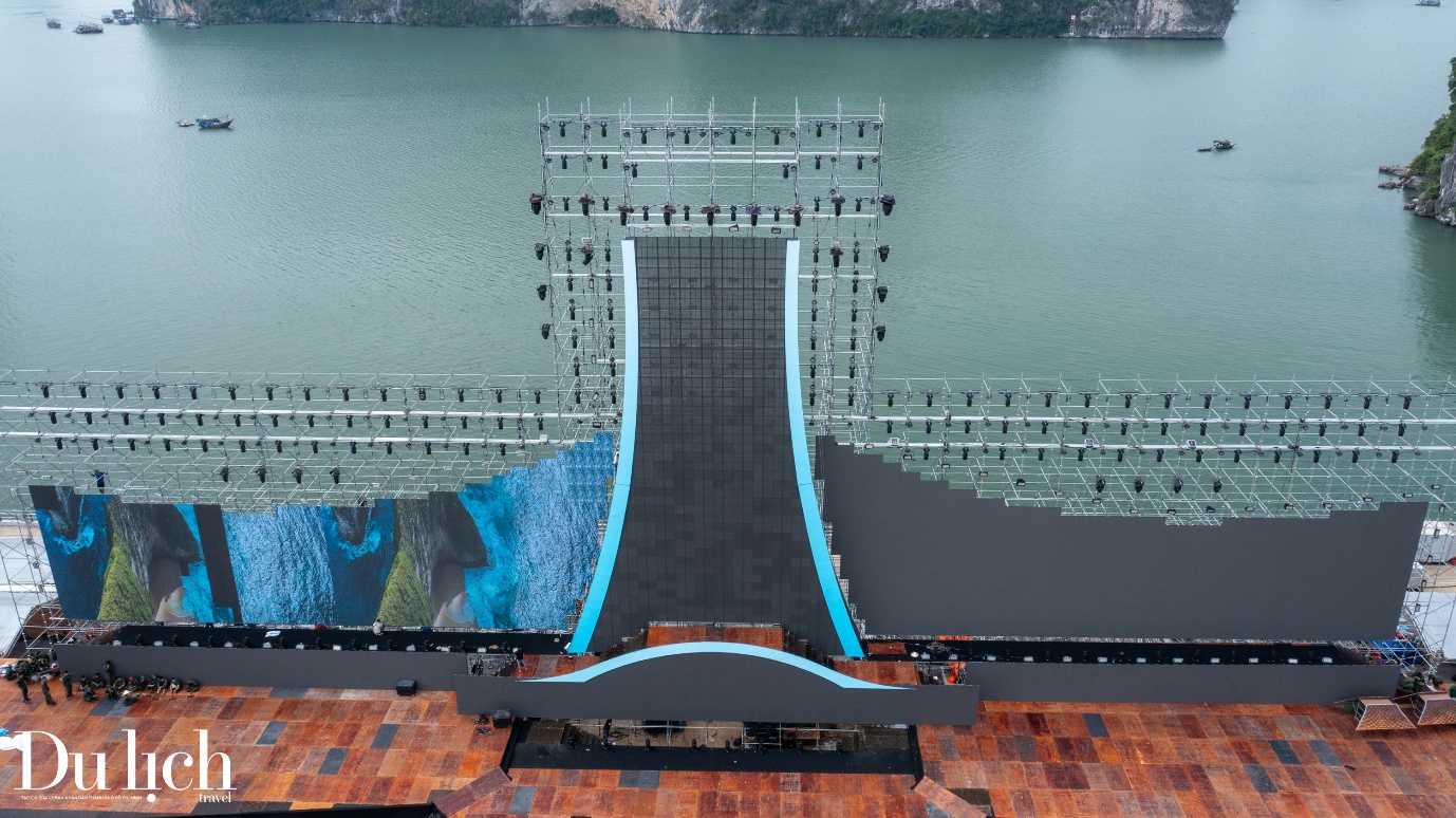 ngam san khau 30.000 cho cua concert ha long 2025 - 4