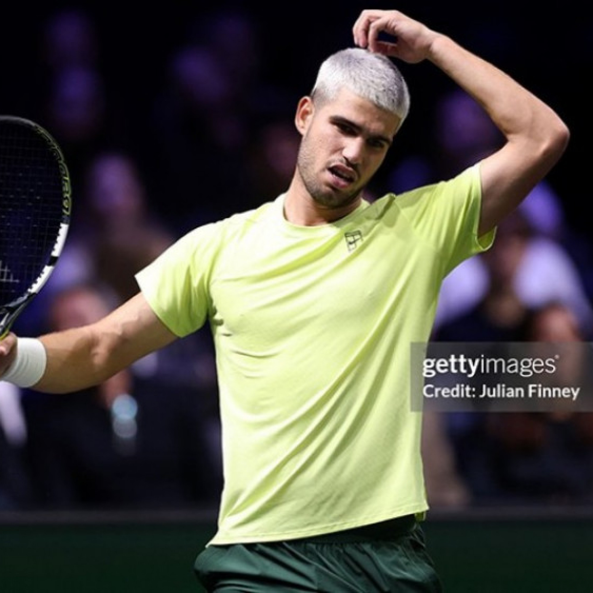 - Alcaraz thua sốc Paris Masters, cáu giận đổ lỗi cho mặt sân