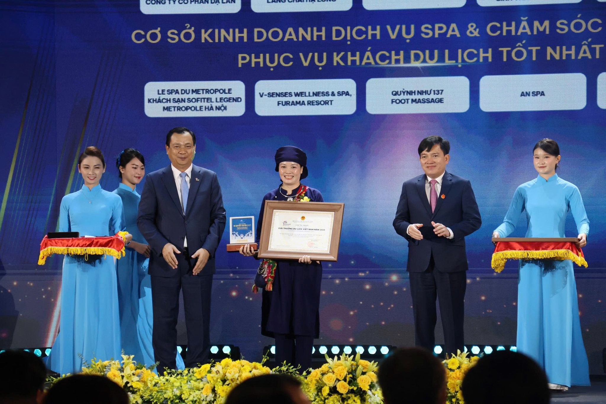 bai hoc ocop 5 sao tu thai hai cho du lich cong dong tp.hcm - 16