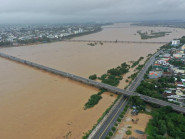 Dòng sông Trà Khúc khác lạ trong mùa mưa lũ