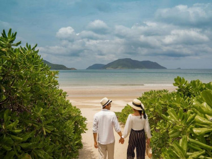 - Quy hoạch Côn Đảo thành 'đặc khu du lịch' xanh, cao cấp