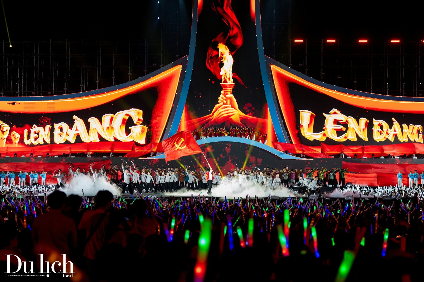 30.000 khan gia bung no cung dai tiec am nhac ha long concert 2025 - 9