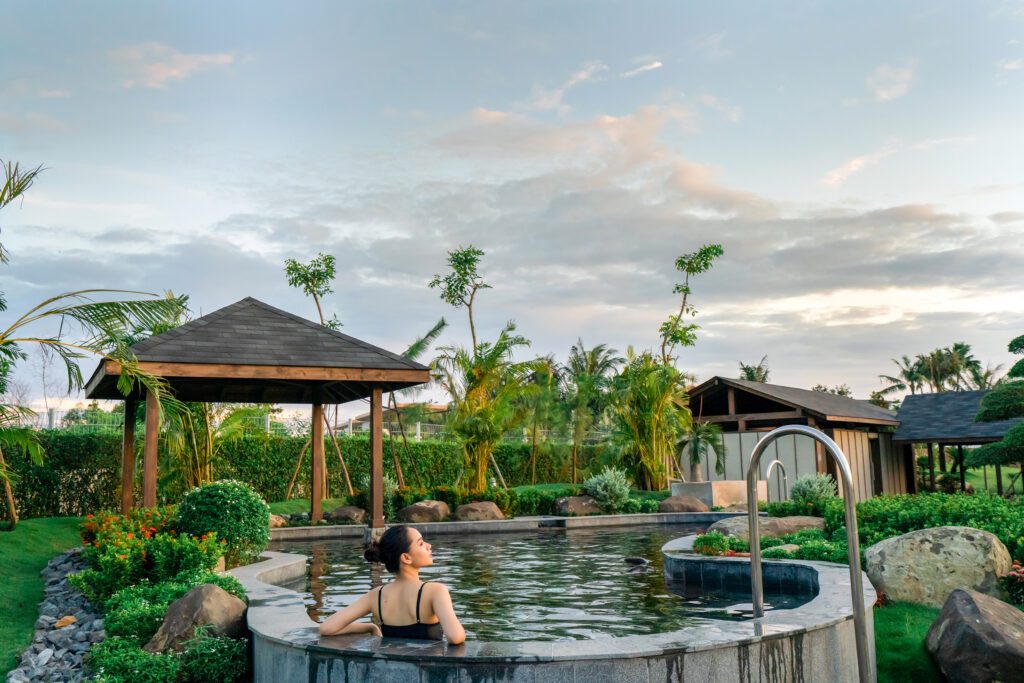 TP.HCM khai thác 'mỏ vàng' du lịch y tế, liên kết vùng xây sản phẩm cao cấp - 2