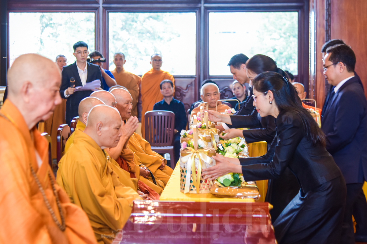Lễ Dâng y Kathina Hoàng gia Thái Lan tại TPHCM - 13