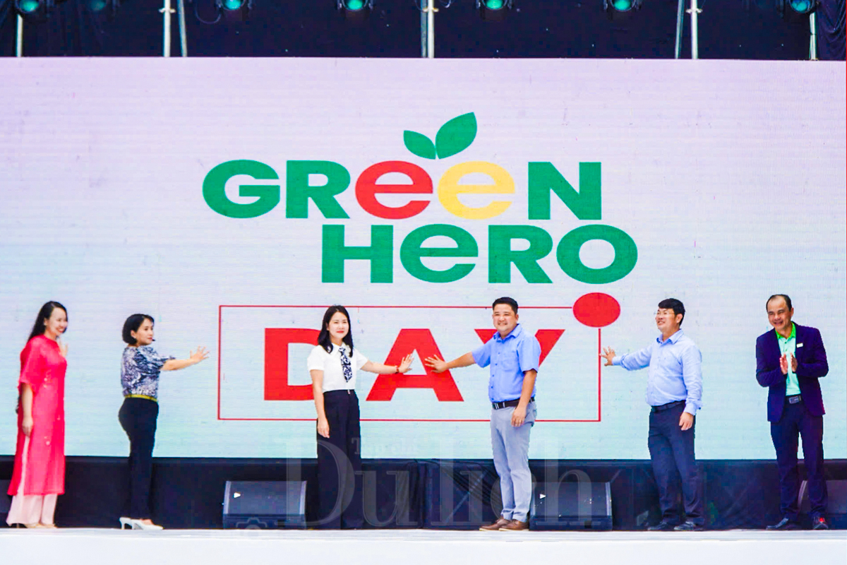 Không khí rộn ràng Ngày hội ‘Chung tay vì Môi trường – Bình Phú Xanh 2025’ - 4