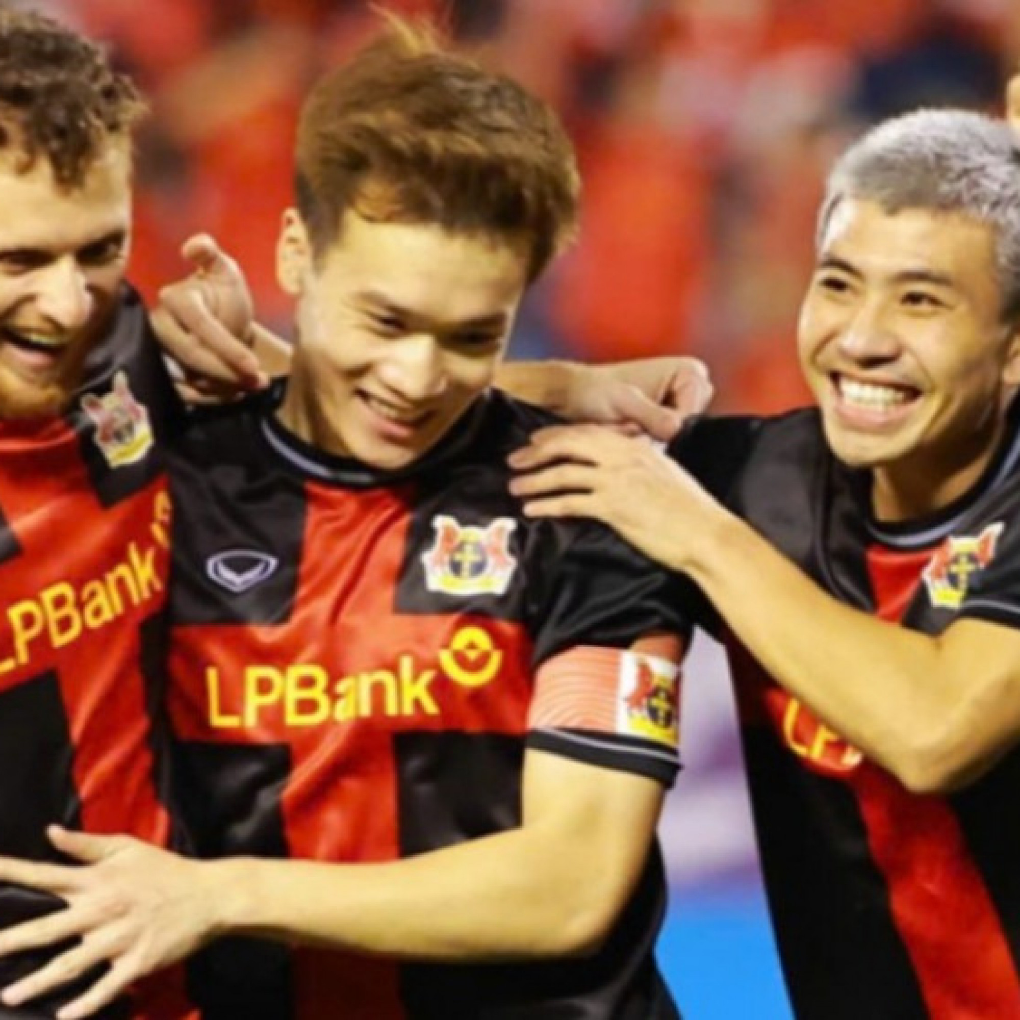 - Video bóng đá Ninh Bình - Becamex TP.HCM: Hoàng Đức lập công, siêu phẩm ấn định (V-League)